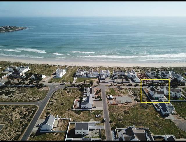 5 BEDROOM HOUSE FOR SALE IN GOLDEN MILE
